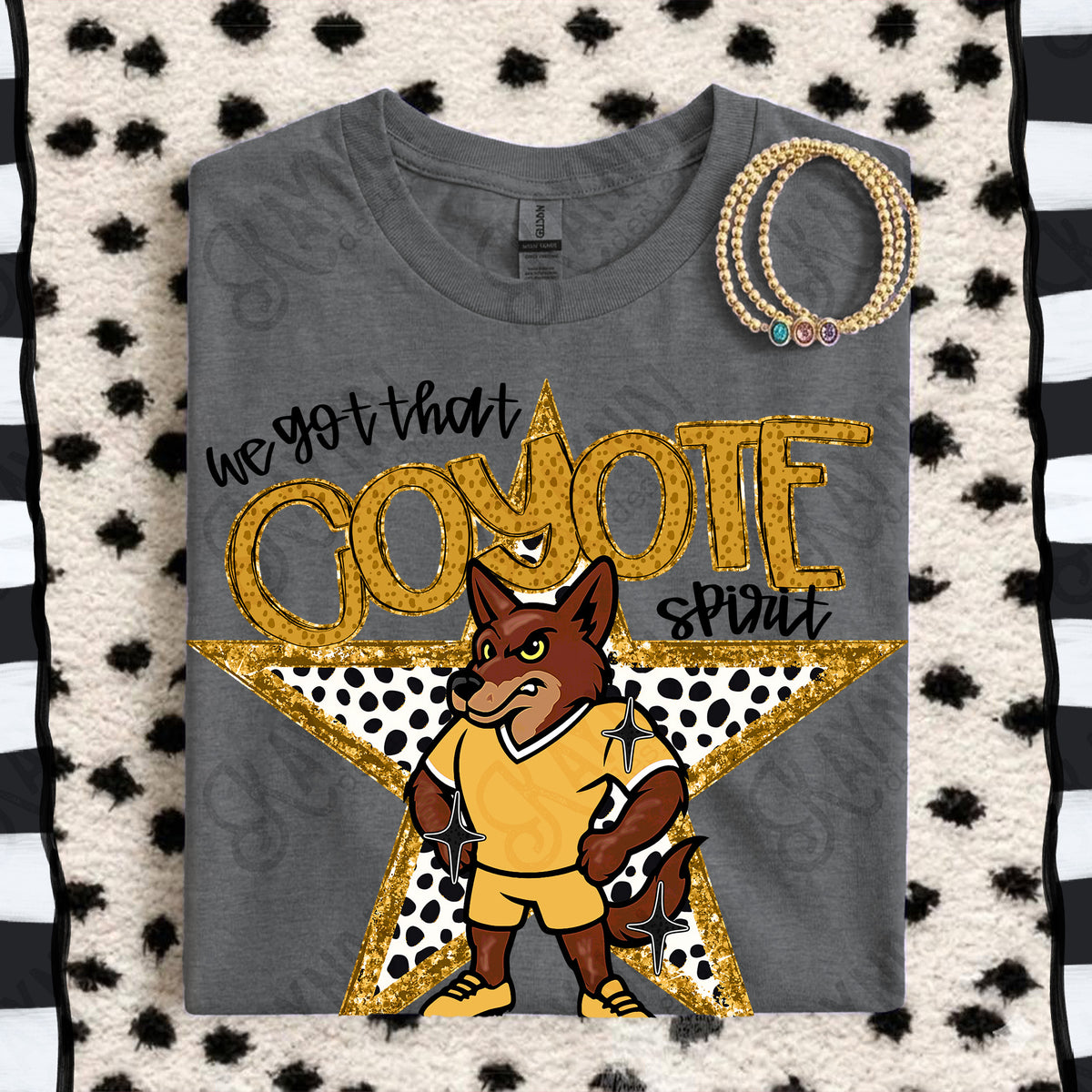 We got that Coyote spirit star GOLD (Kayndi) DTF Transfer