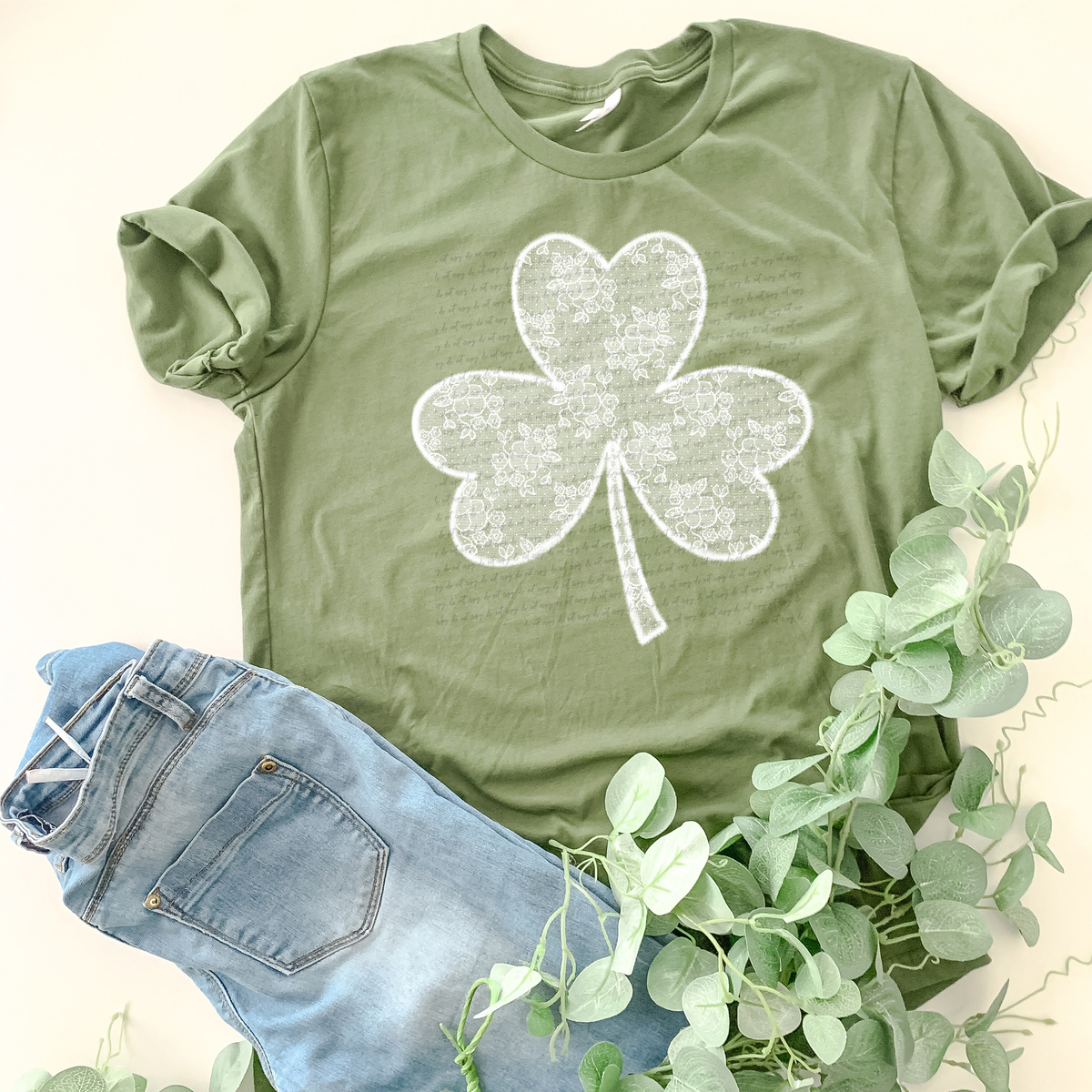 Lacey Shamrock White 81944 DTF Transfer