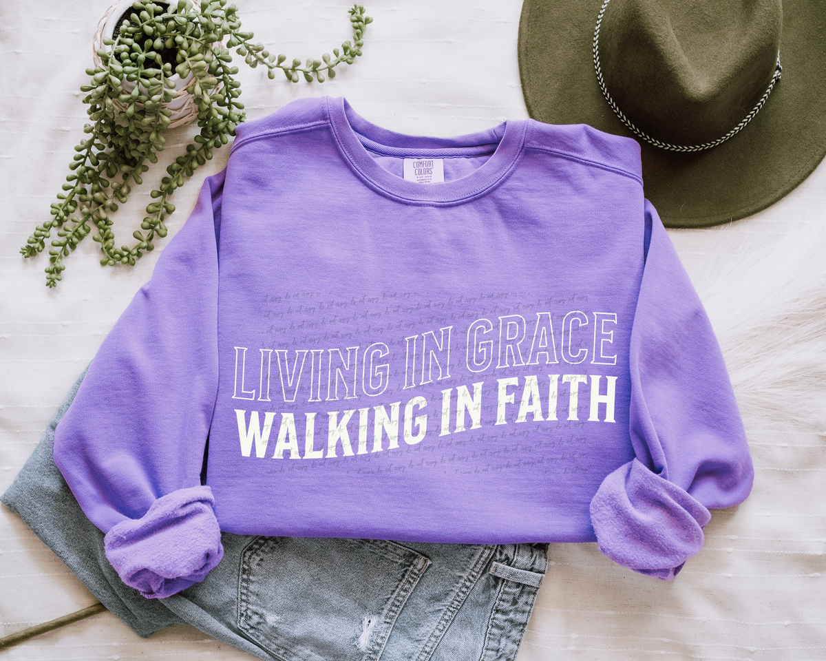 Living In Grace Walking In Faith White 76952 DTF Transfer