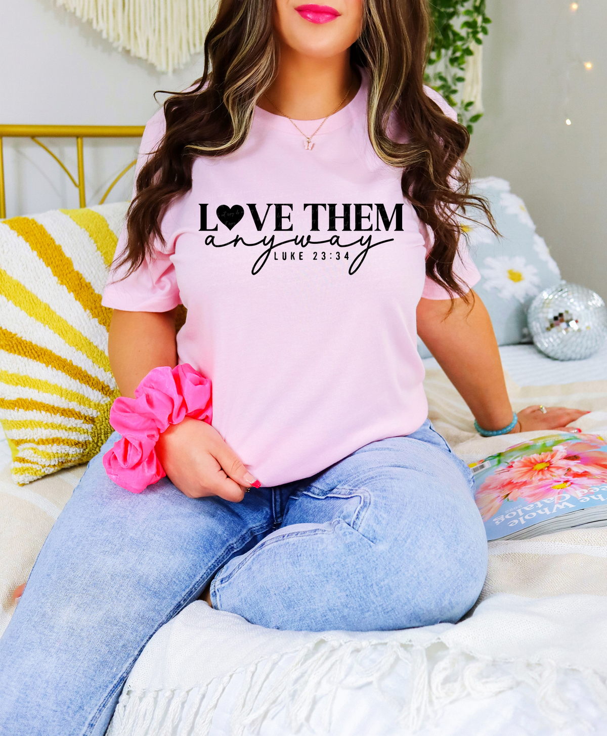 Love Them Anyway Luke 23:34 Black 76360 DTF Transfer
