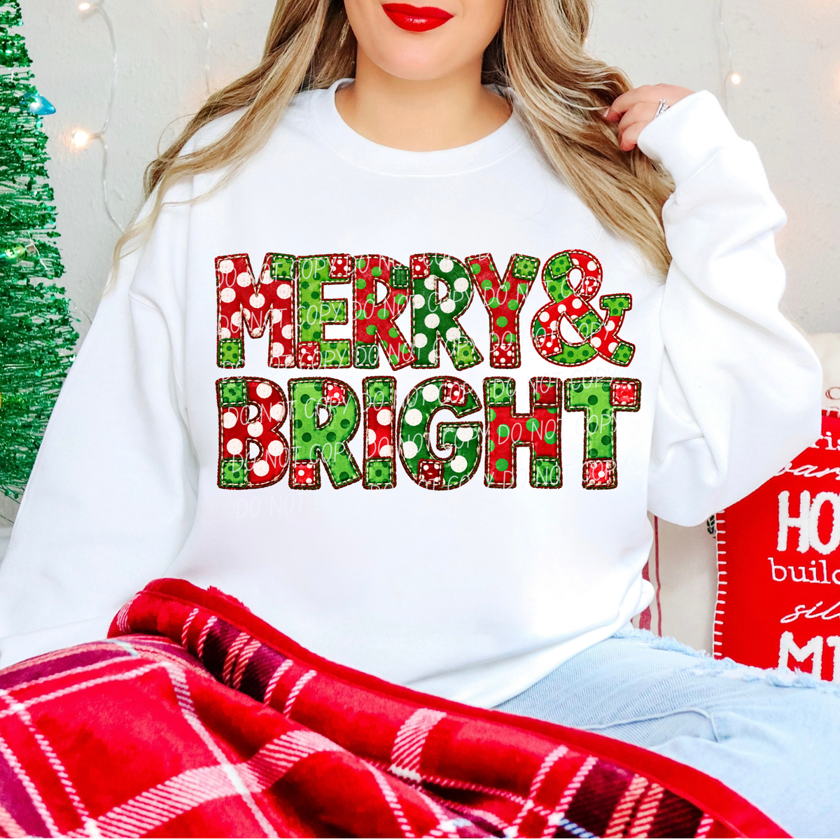 Merry and Bright-Red/Green Dot Font (CITY)DTF Transfer