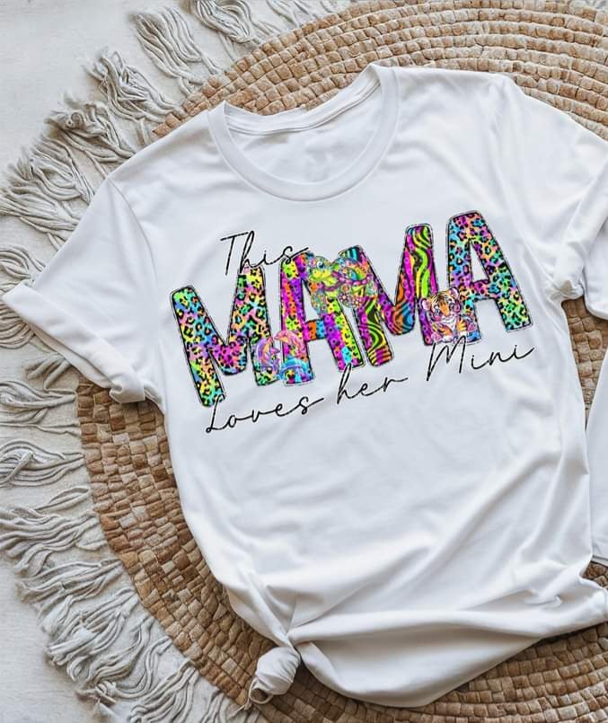 This mama loves her mini (CSTAGE) 44785 DTF transfer