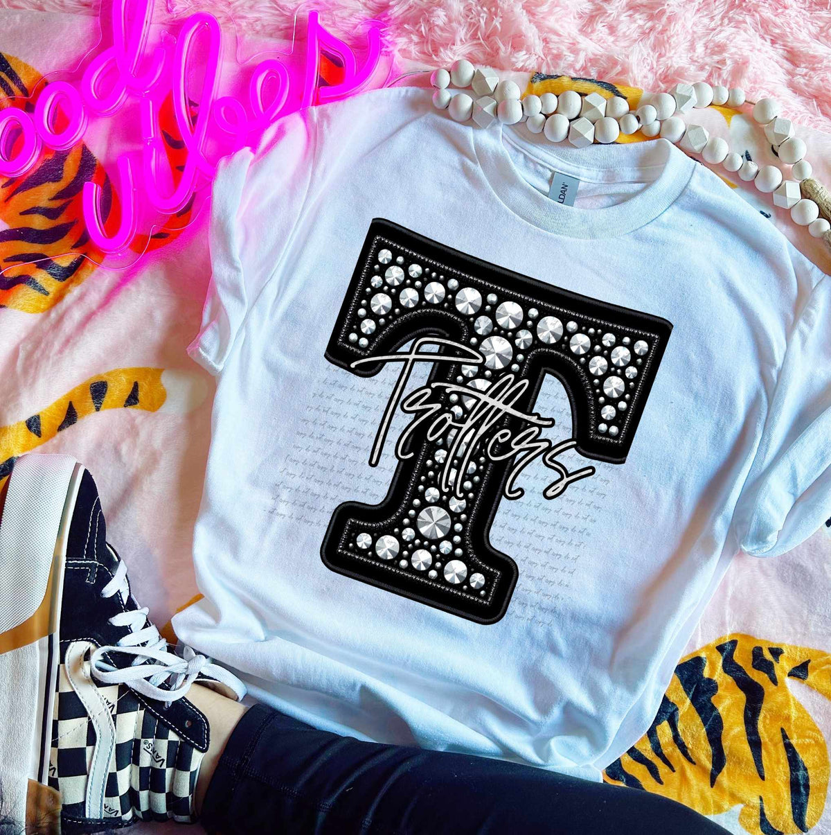T trotters rhinestone (CITY) 41386 DTF TRANSFER