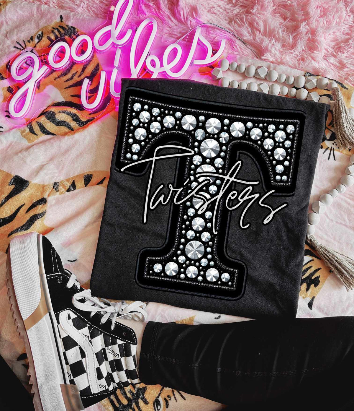 T twisters rhinestone (CITY) 41395 DTF TRANSFER