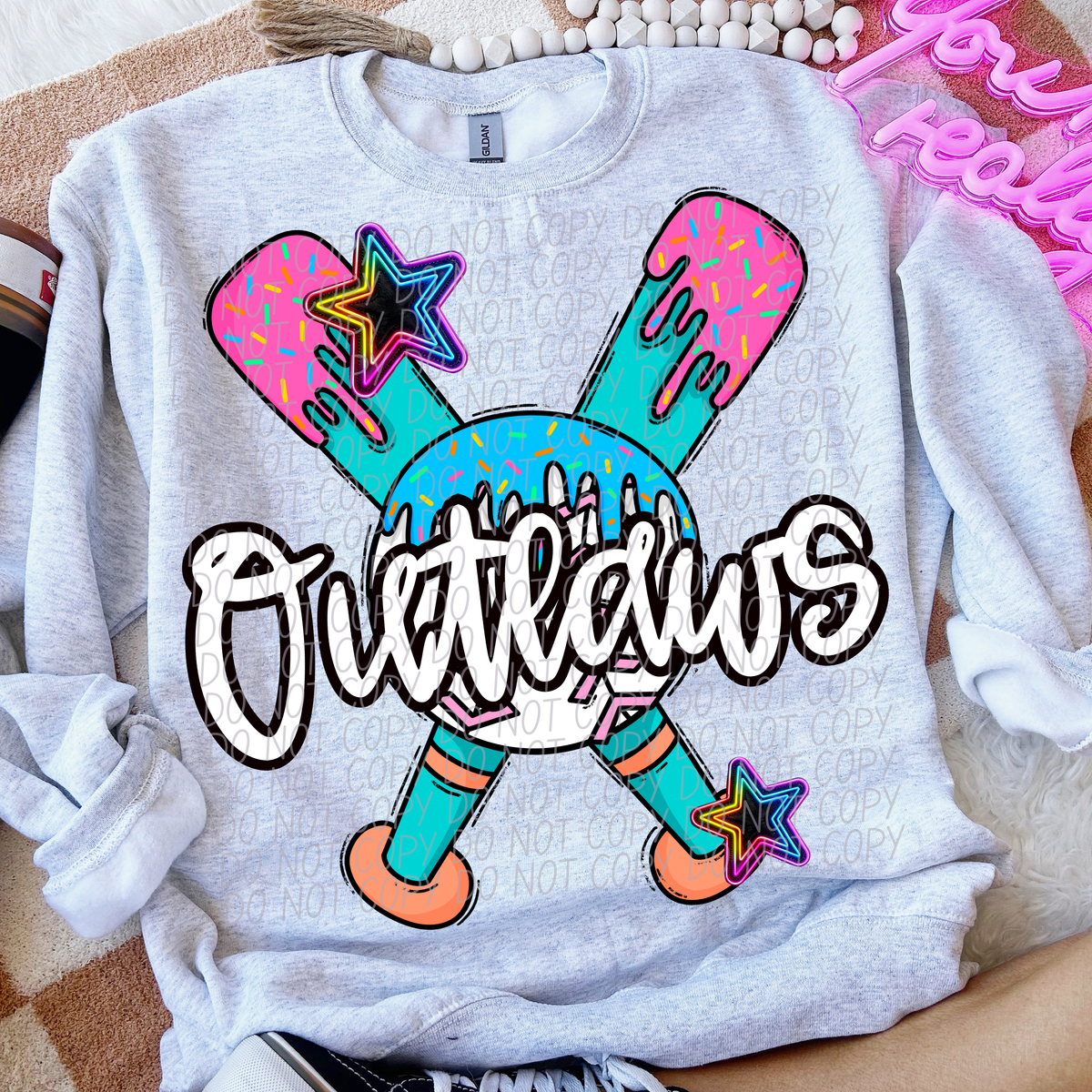 Dripping baseball Outlaws (CITY) DTF transfer