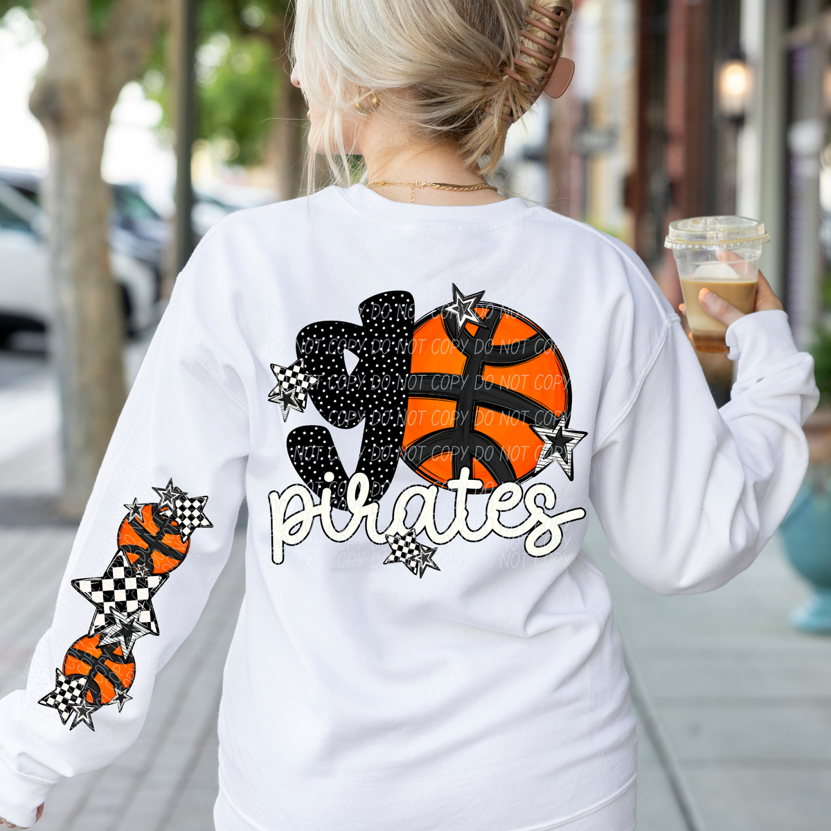pirates basketball black and white (city)