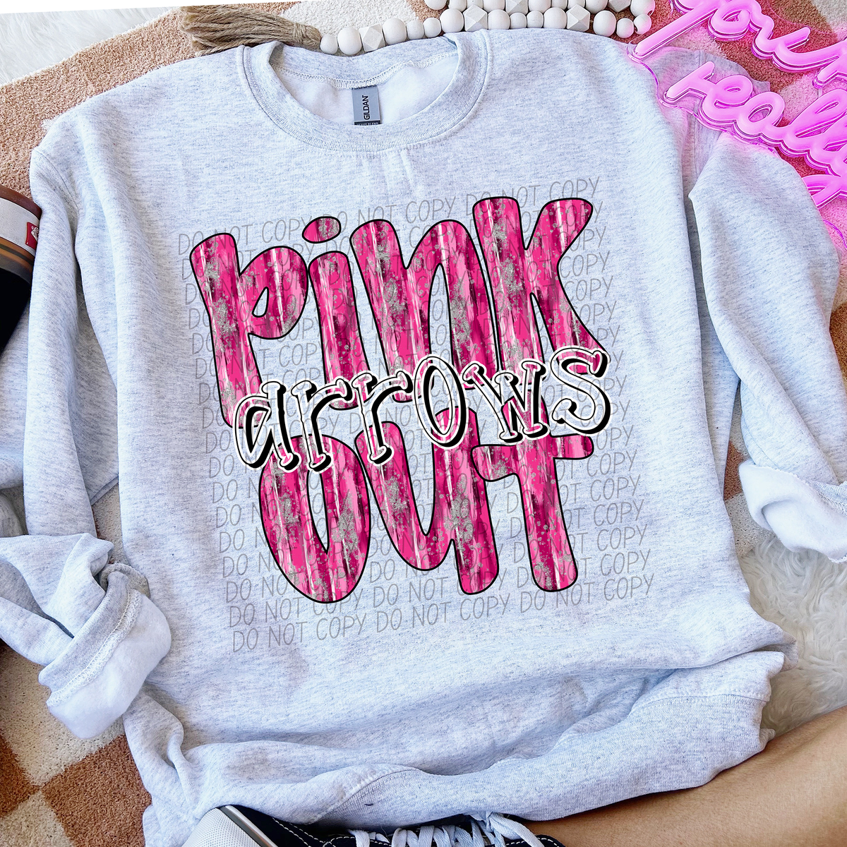 Pink Out Arrows (CITY) 54371 DTF transfer