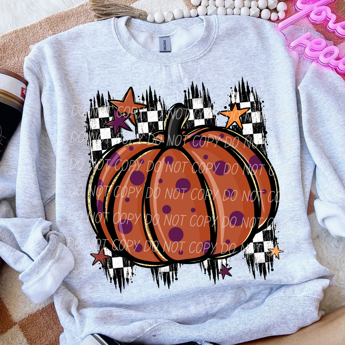 Purple Polkadot Pumpkin with Checker Background (CITY)DTF Transfer