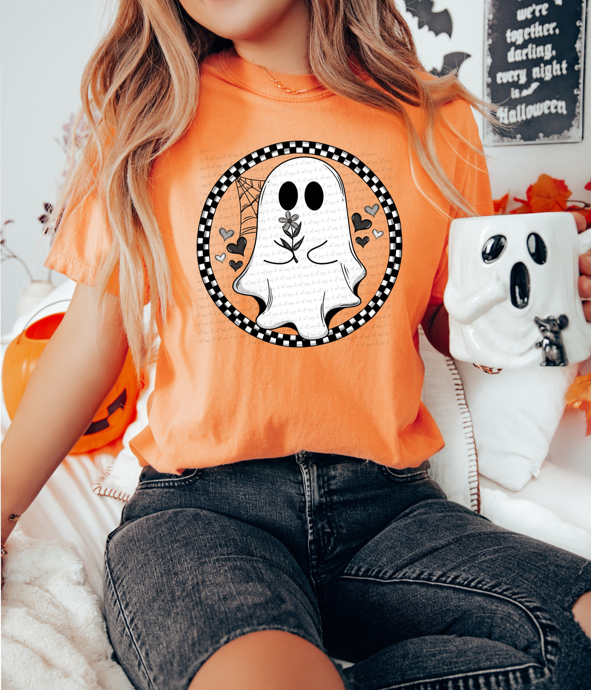 Ghost with hearts in circle (SWD) DTF transfer