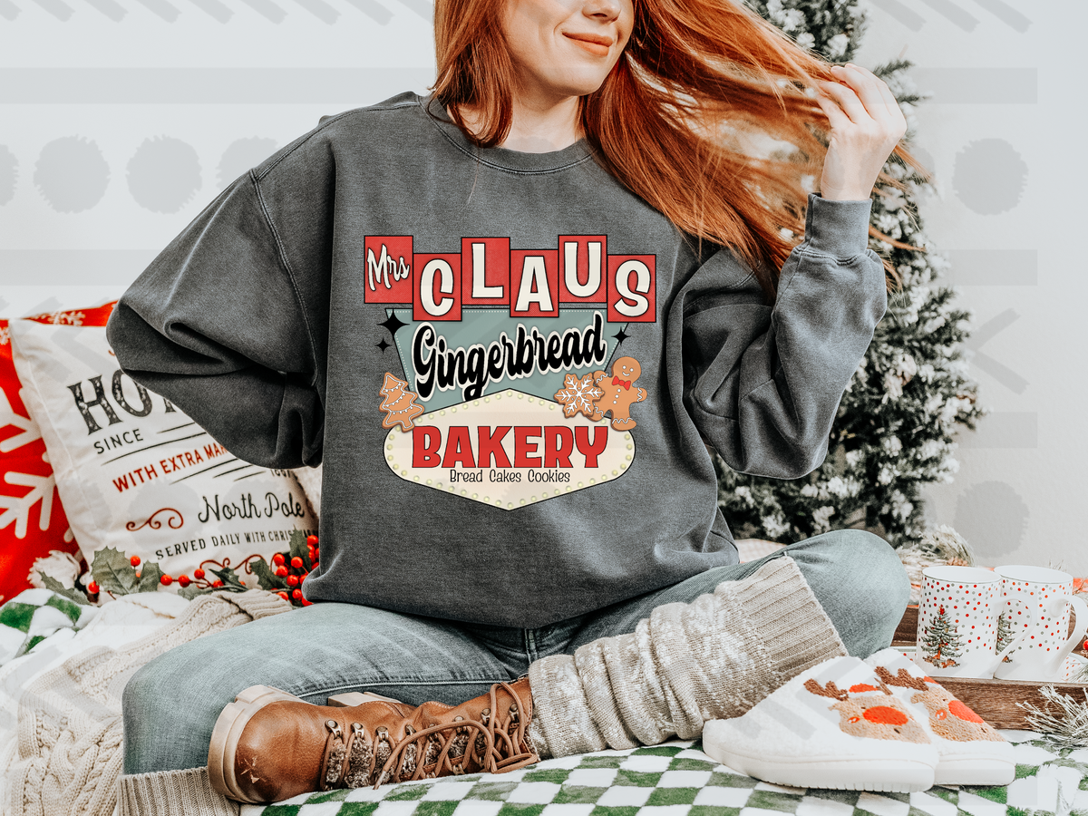Mrs. Claus gingerbread bakery 14071  DTF transfer