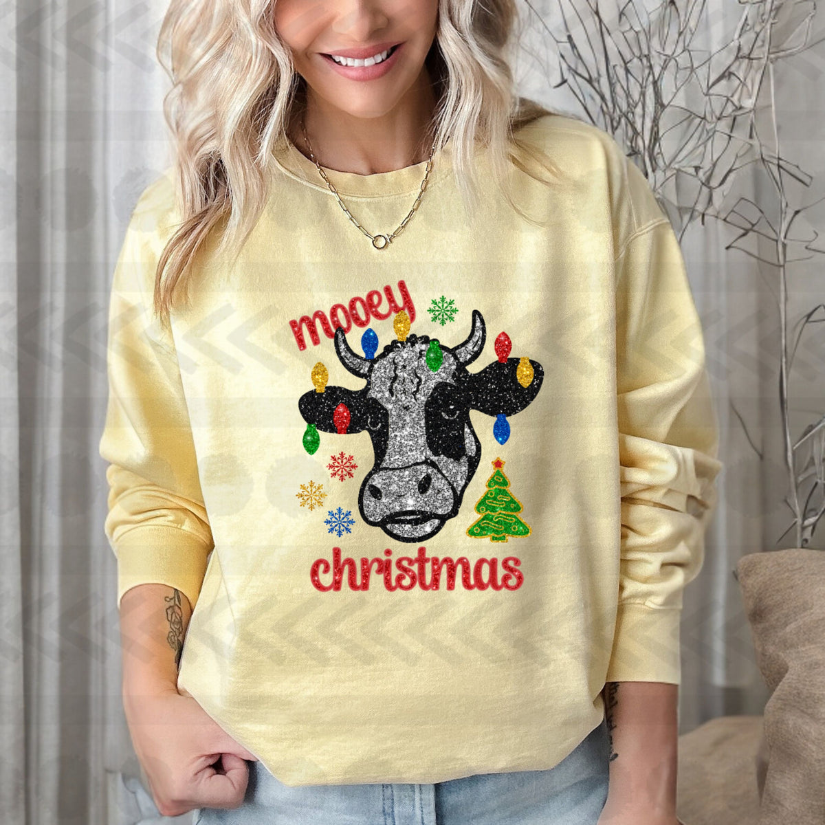 Mooey christmas sequin cow 14255 DTF transfer