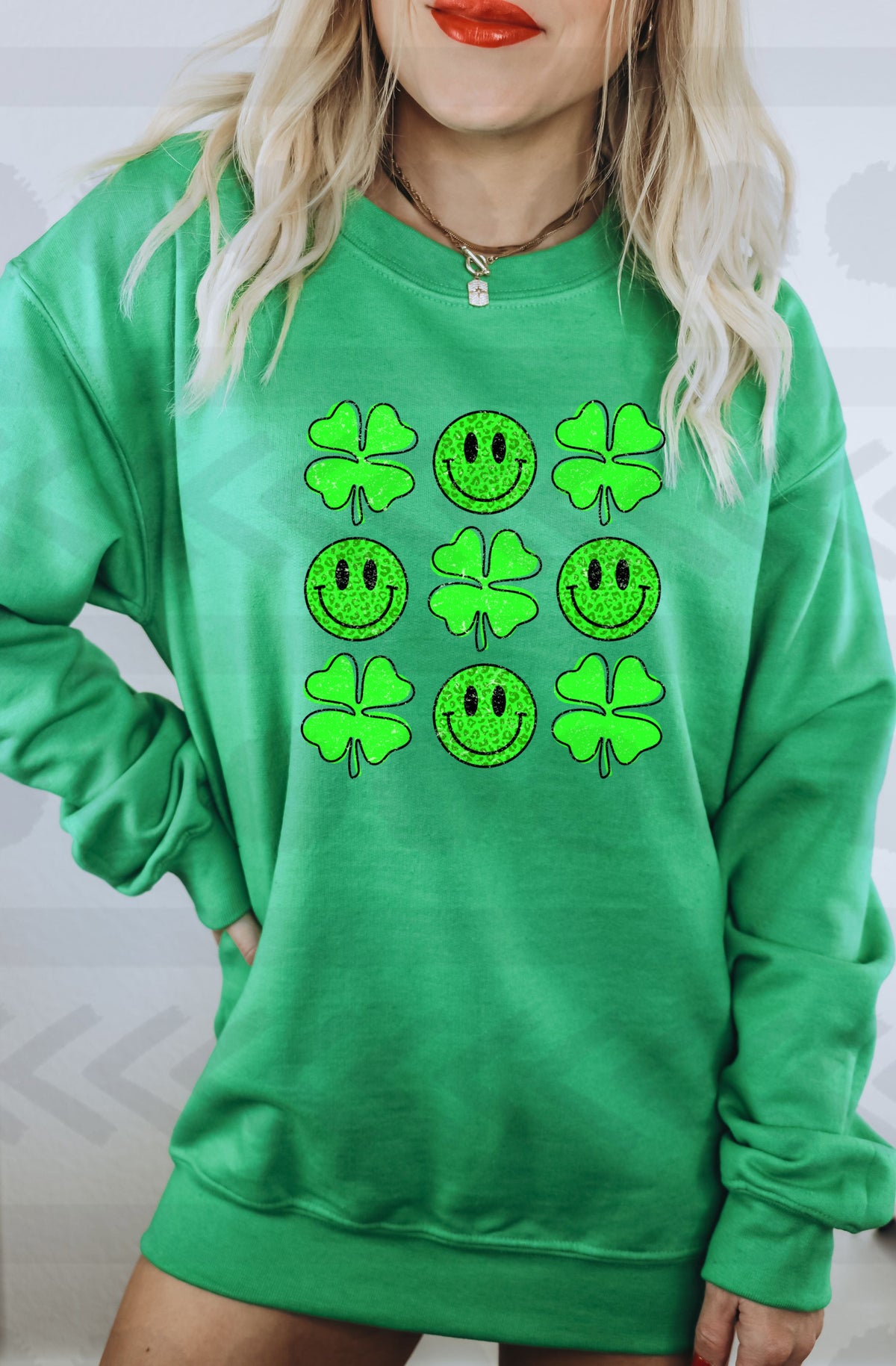 Clover smiley collage 18240 DTF transfer