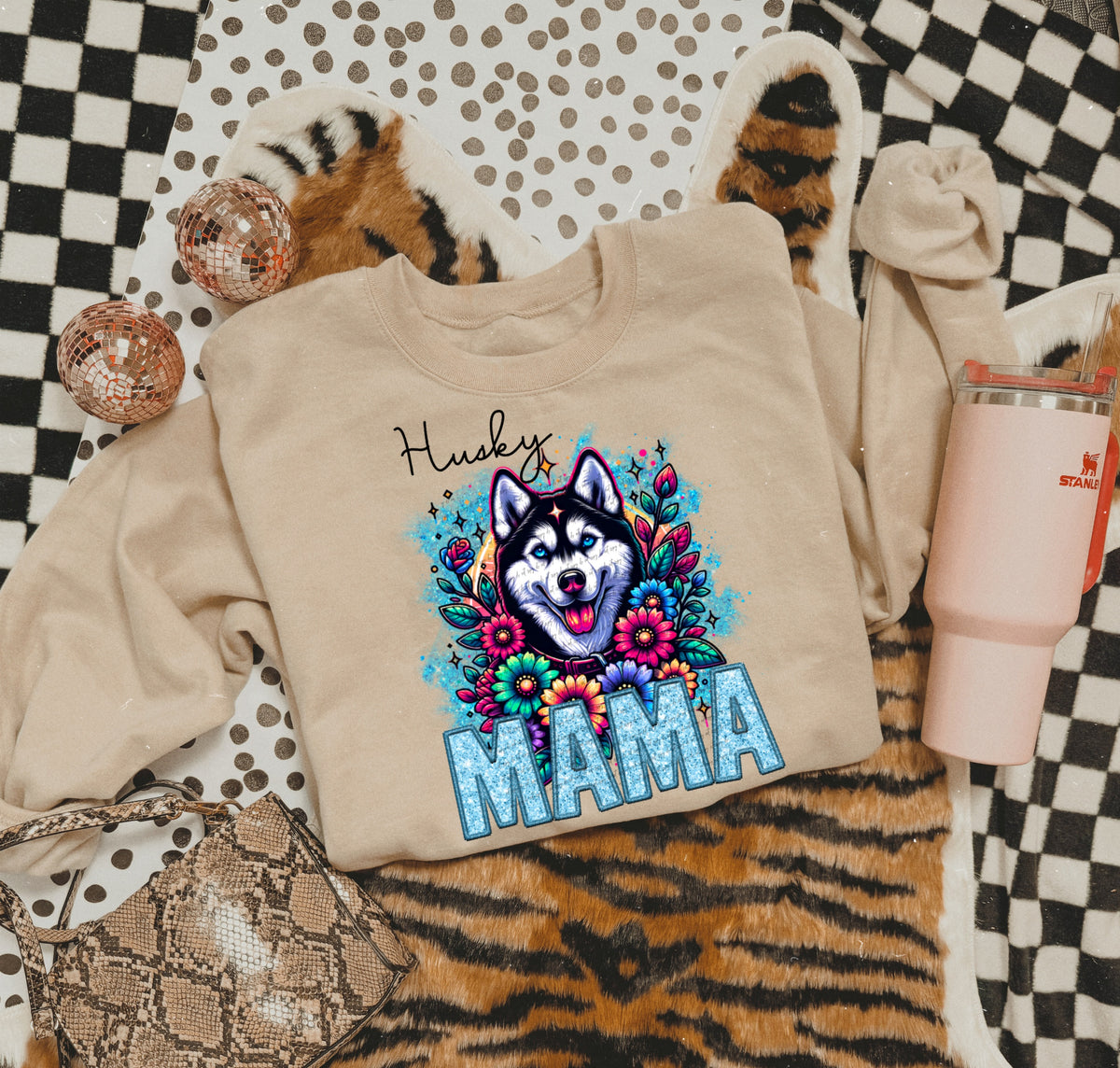 Husky mama  22144 DTF transfer