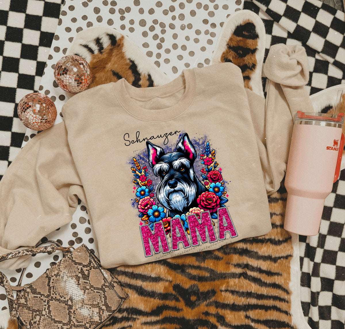 Schnauzer mama  22143 DTF transfer
