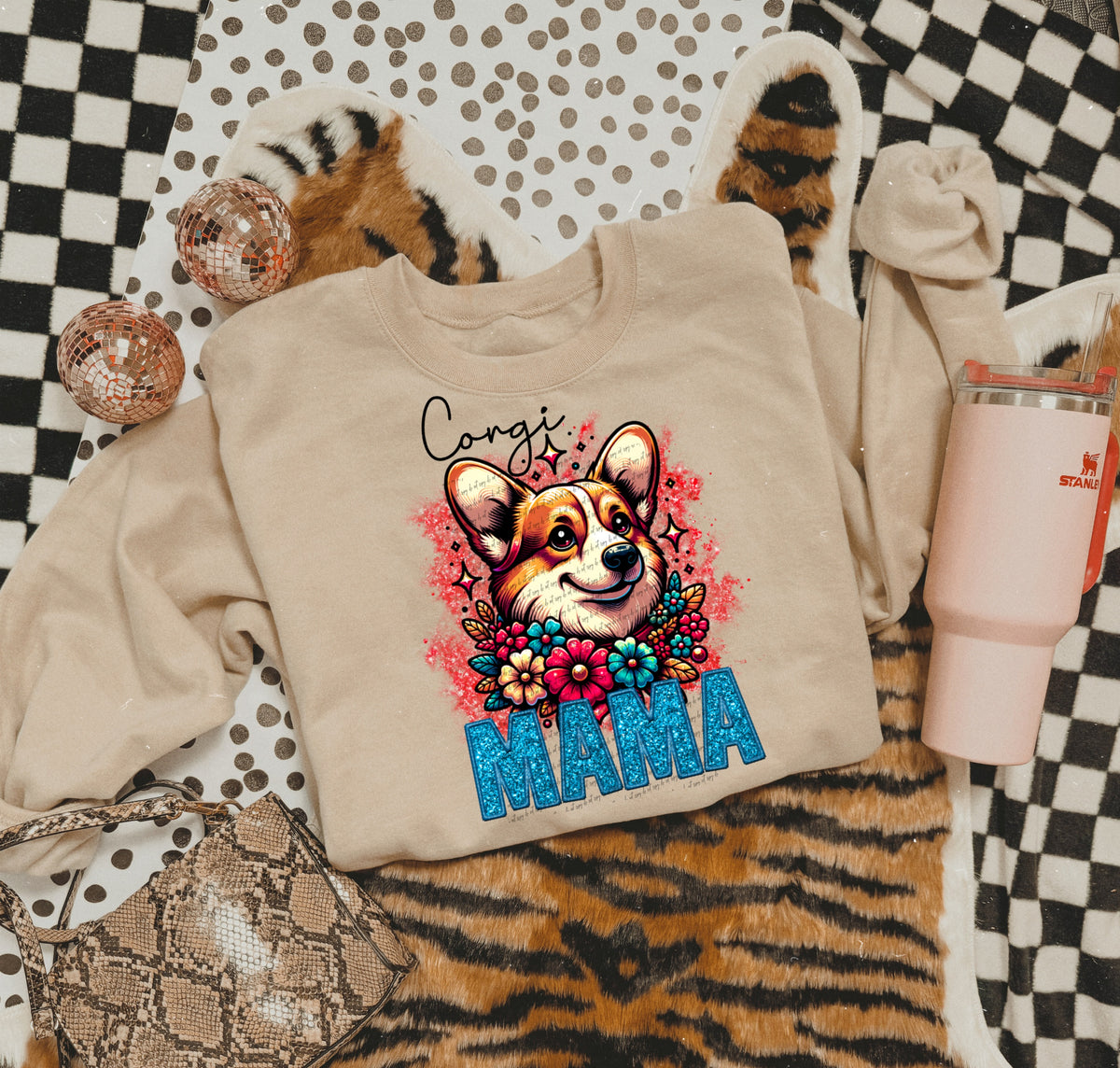 Corgi mama  22138 DTF transfer