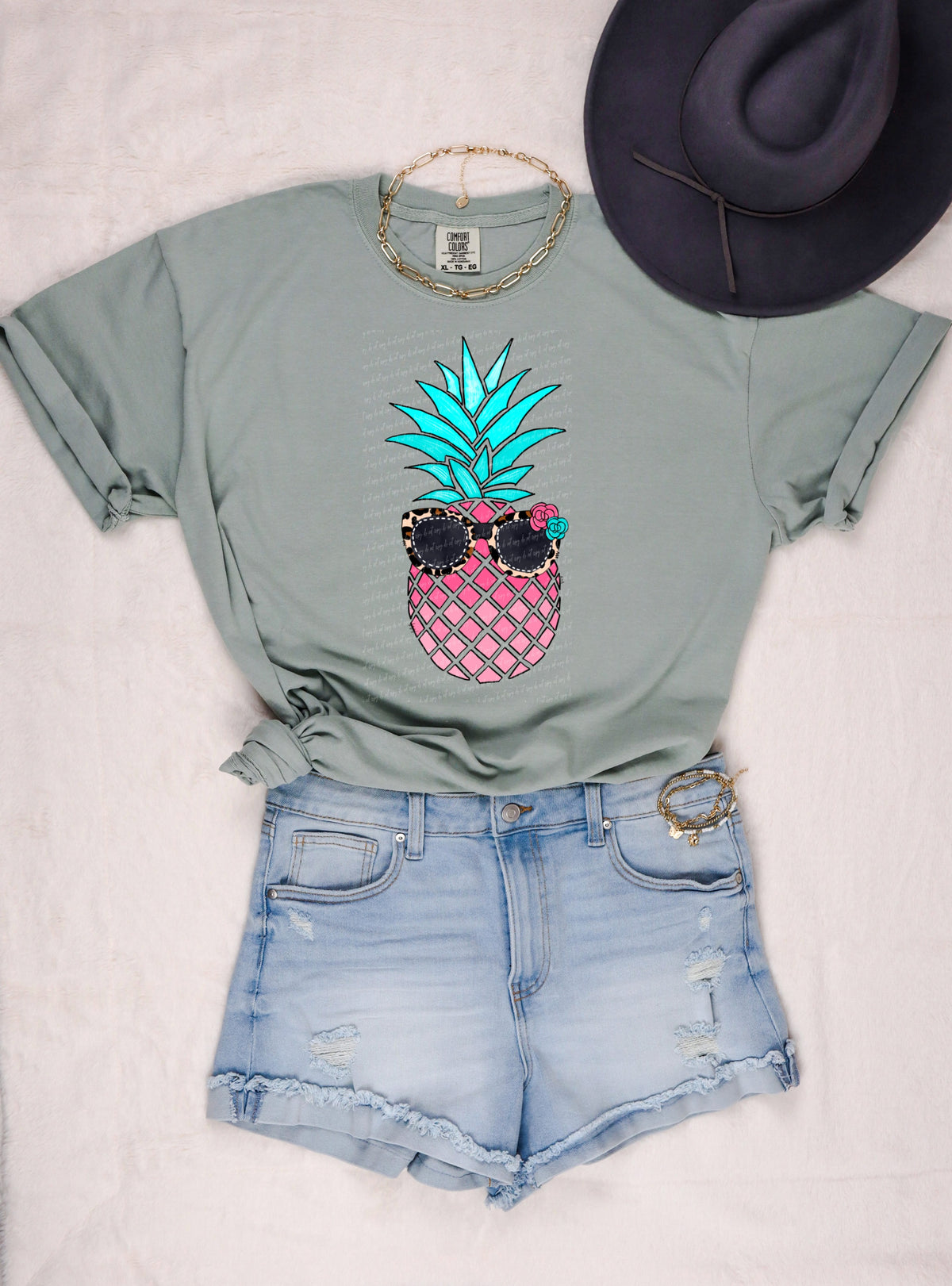 Pink blue pineapple  28516 DTF TRANSFER