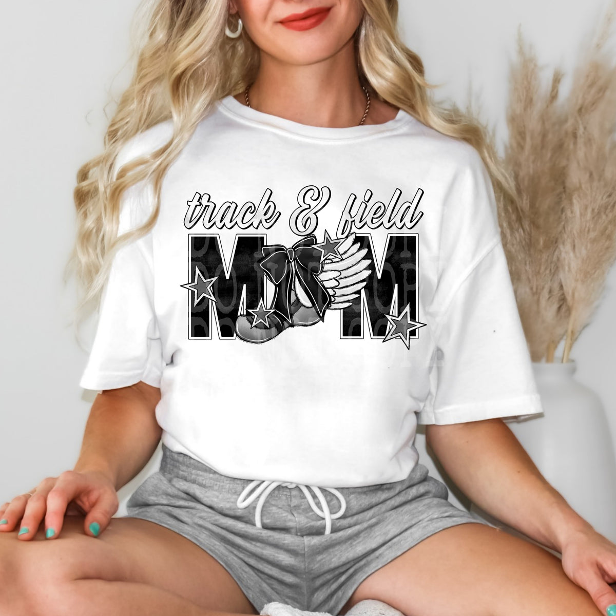 Track & Field mom (shoe with wing for o) (PH) DTF Transfer