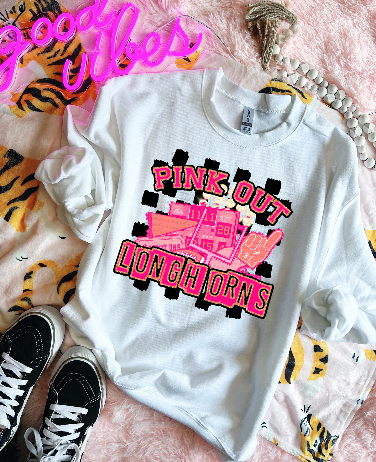 Pink Out Longhorns Checkered Background 61482 DTF transfer