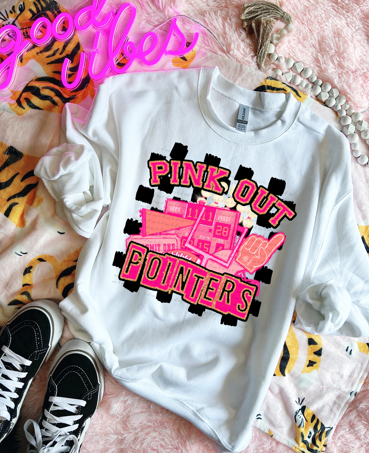 Pink Out Pointers Checkered Background 61544 DTF transfer