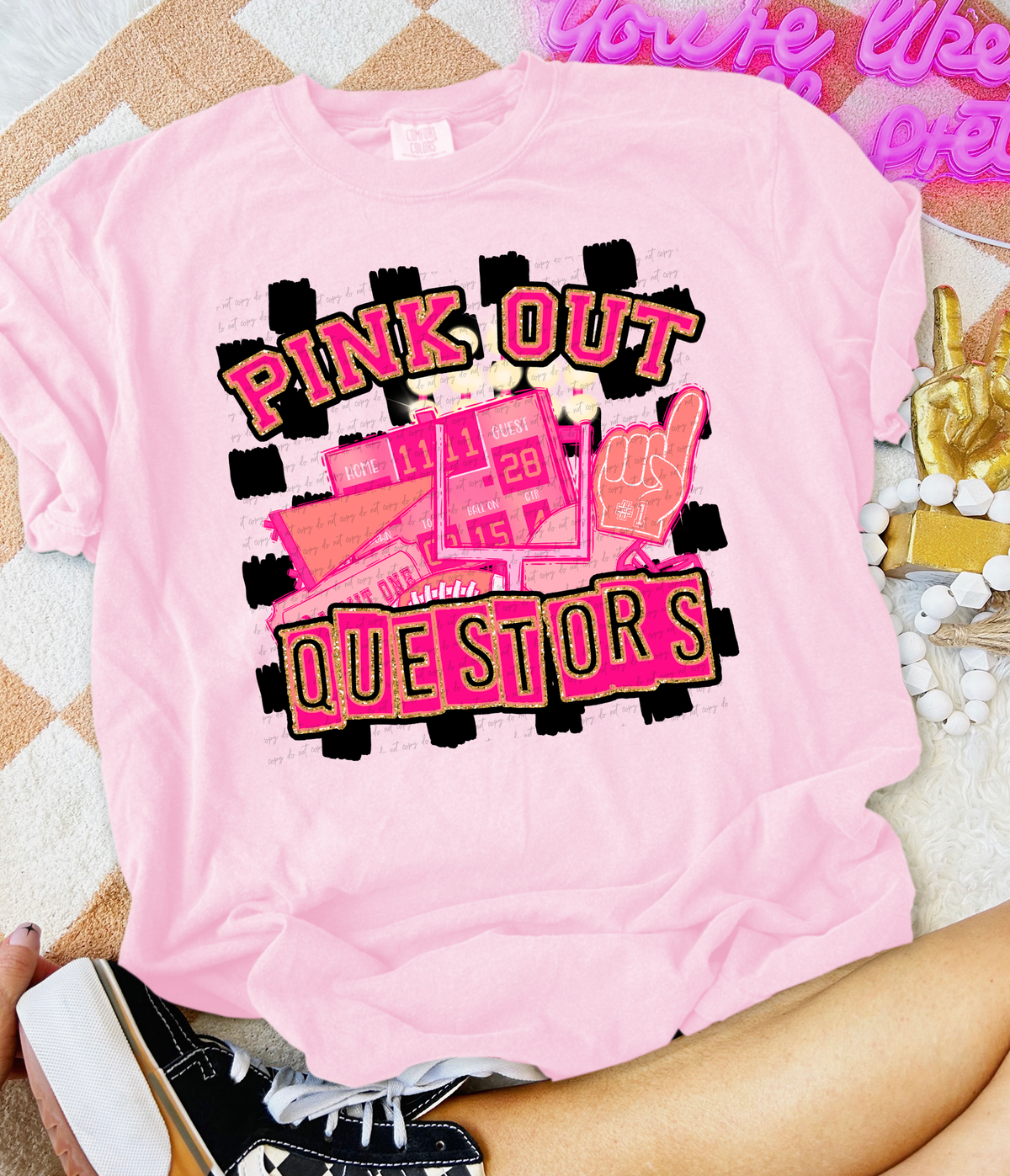 Pink Out Questors Checkered Background 61555 DTF transfer