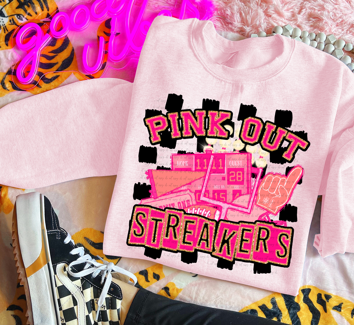 Pink Out Streakers Checkered Background 61683 DTF transfer