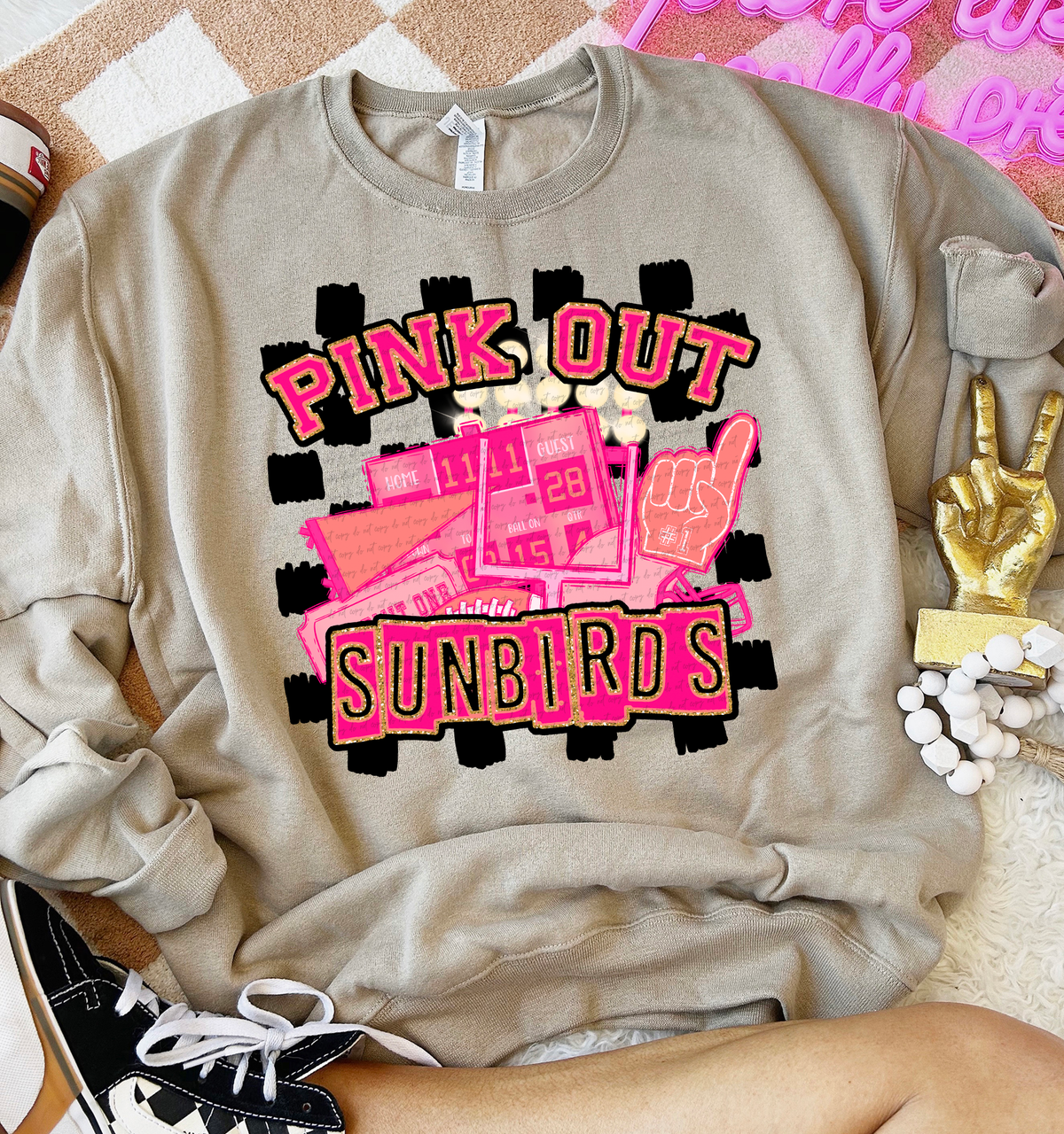 Pink Out Sunbirds Checkered Background 61688 DTF transfer