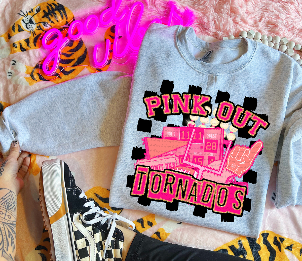 Pink Out Tornados Checkered Background 61720 DTF transfer