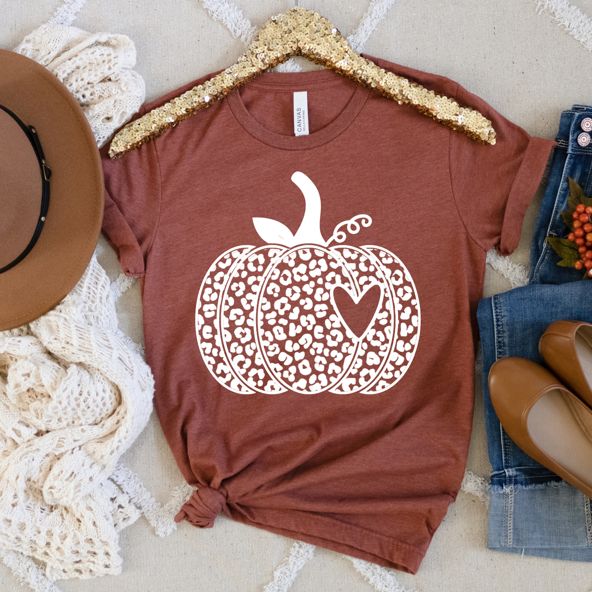 White leopard pumpkin with heart 2509 DTF TRANSFER