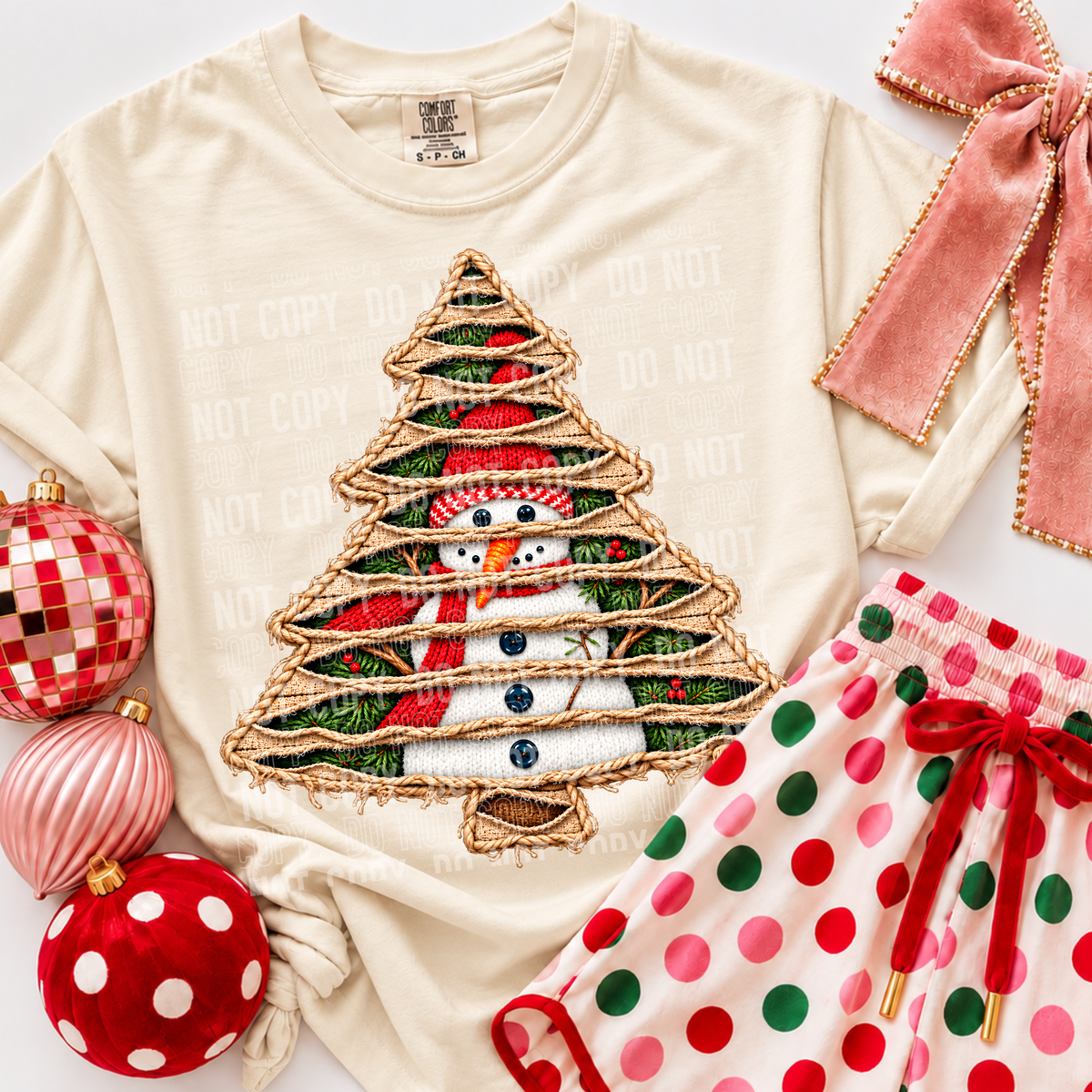 Faux yarn Christmas tree with snowman inside (SBB) DTF Transfer