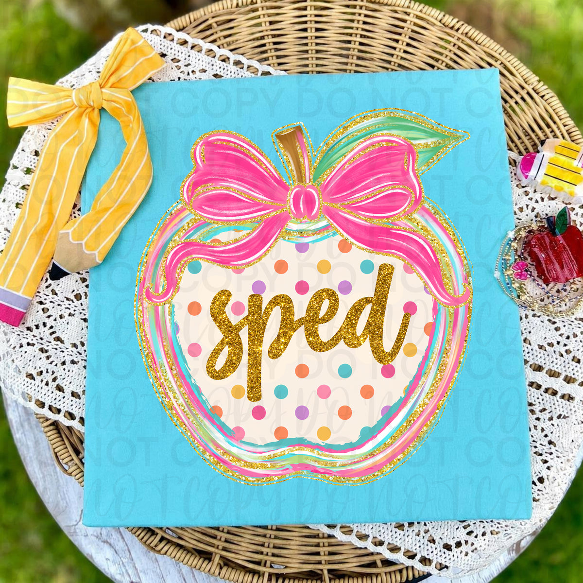 Sped polkadot apple (UAC) DTF Transfer