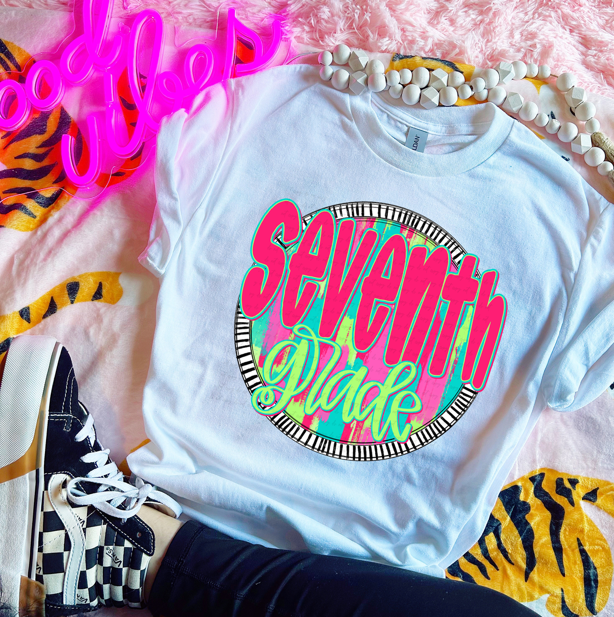 Seventh Grade Pink Font Circle 111437 DTF transfer