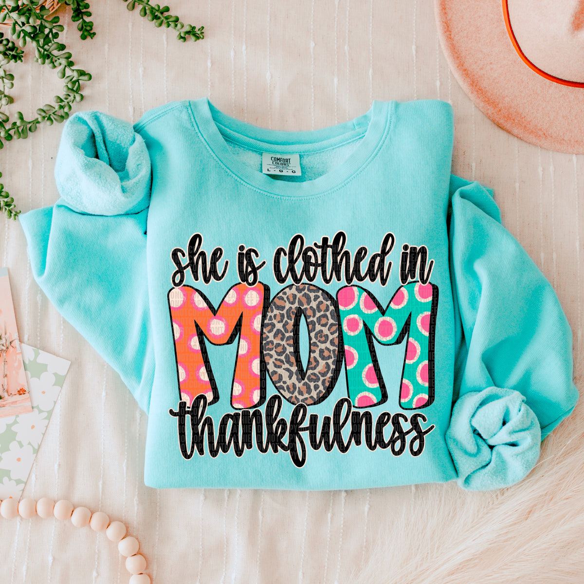 Mom she is clothed in thankfulness 45728 DTF transfer