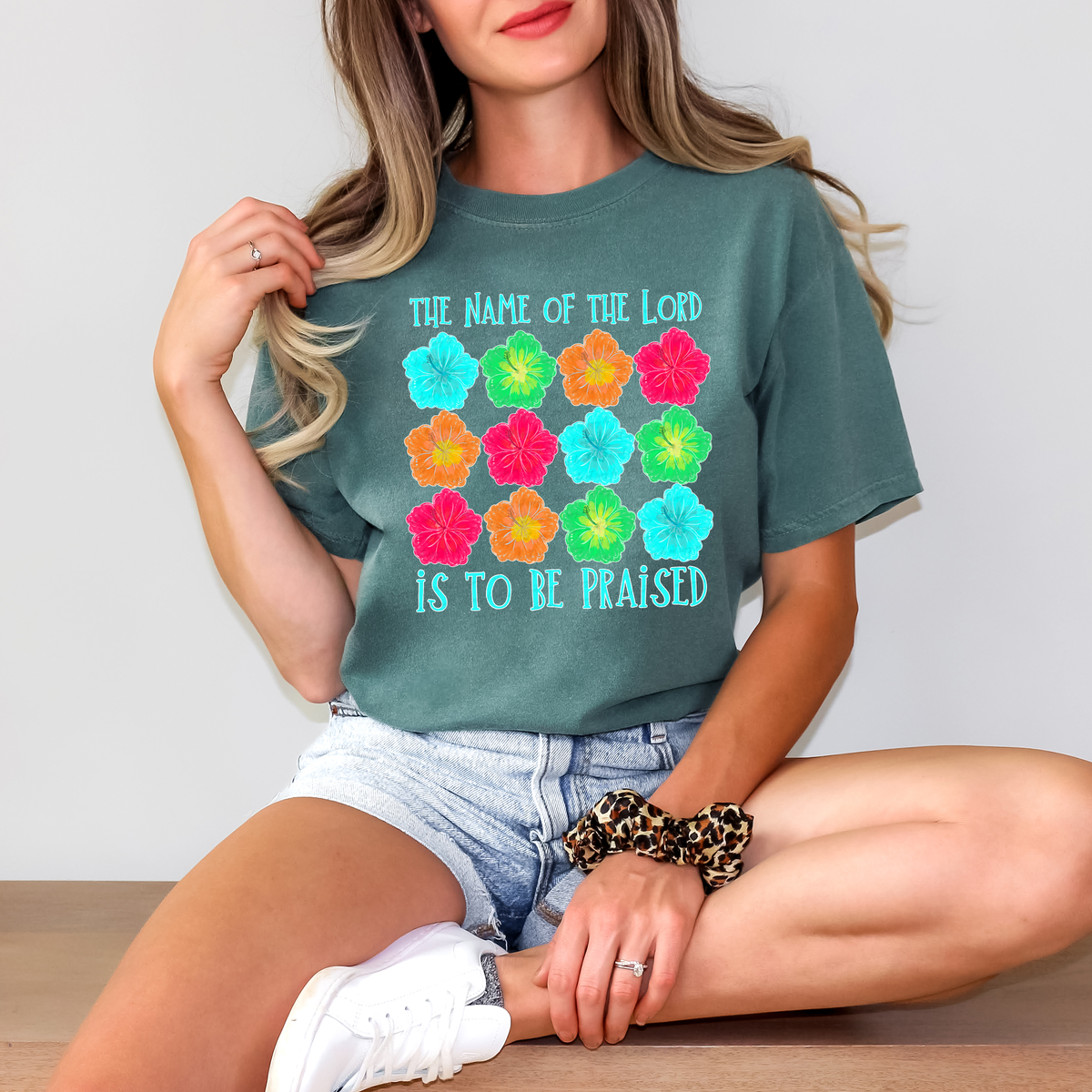 The Name Of The Lord Is To Be Praised Blue Floral 110017 DTF transfer