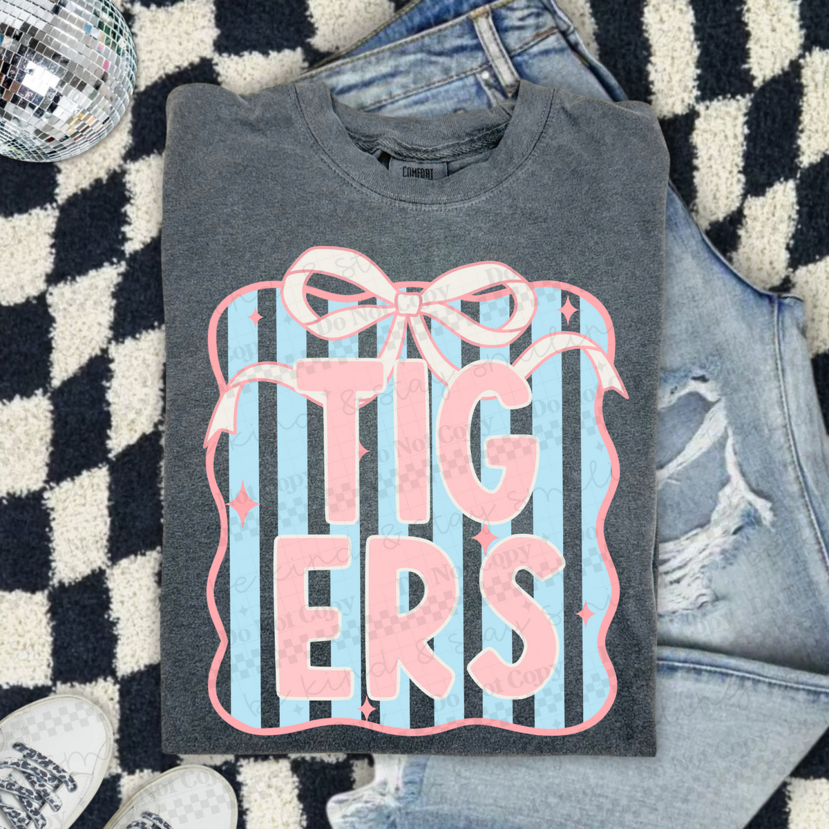 Colorful Mascot Frames (CMLD)