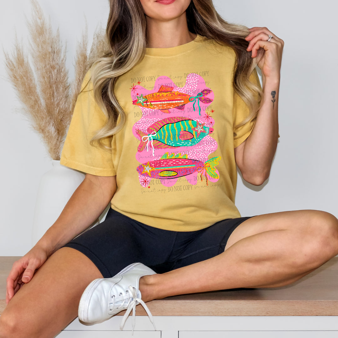3 fish orange green and pink squiggly pink frame (Carter) DTF Transfer