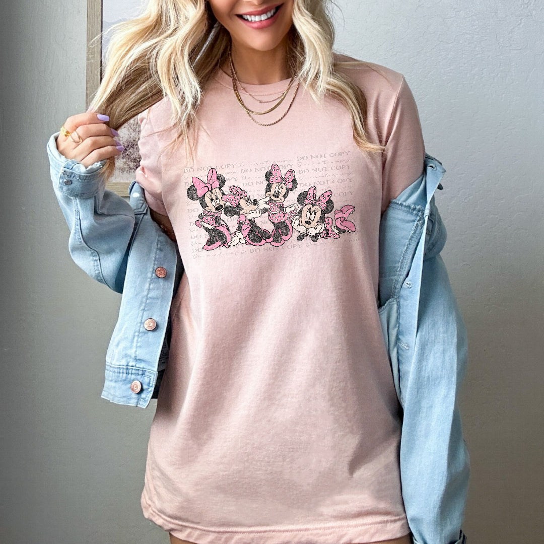 Girl mouse distressed poses (Scarlow) DTF Transfer