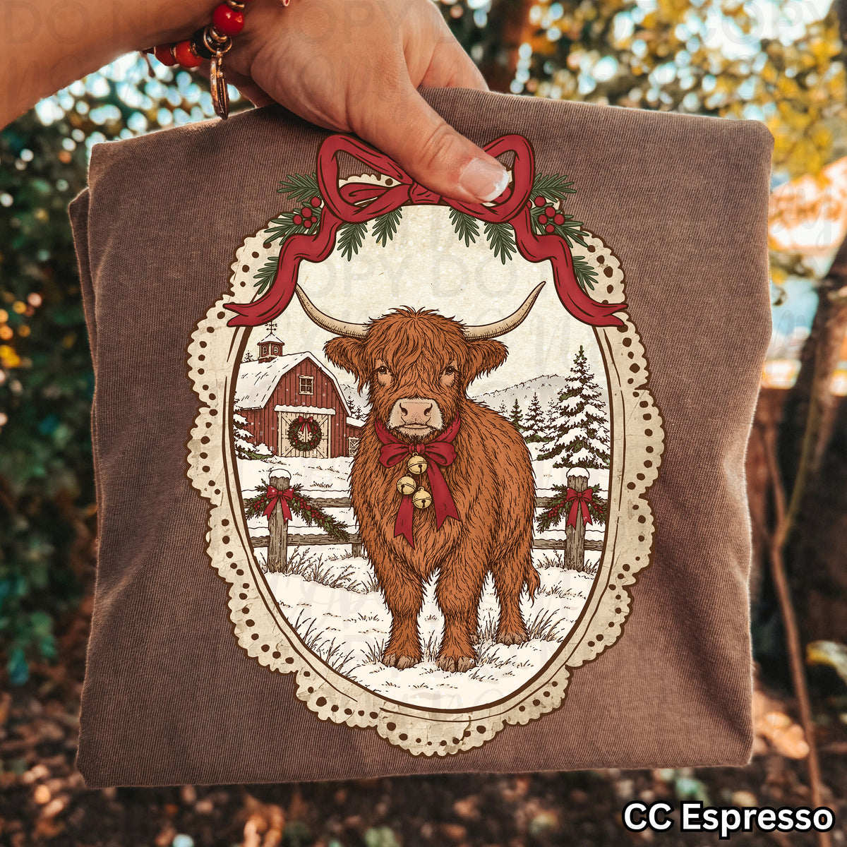 Vintage Christmas highland cow oval frame (UAC) DTF Transfer