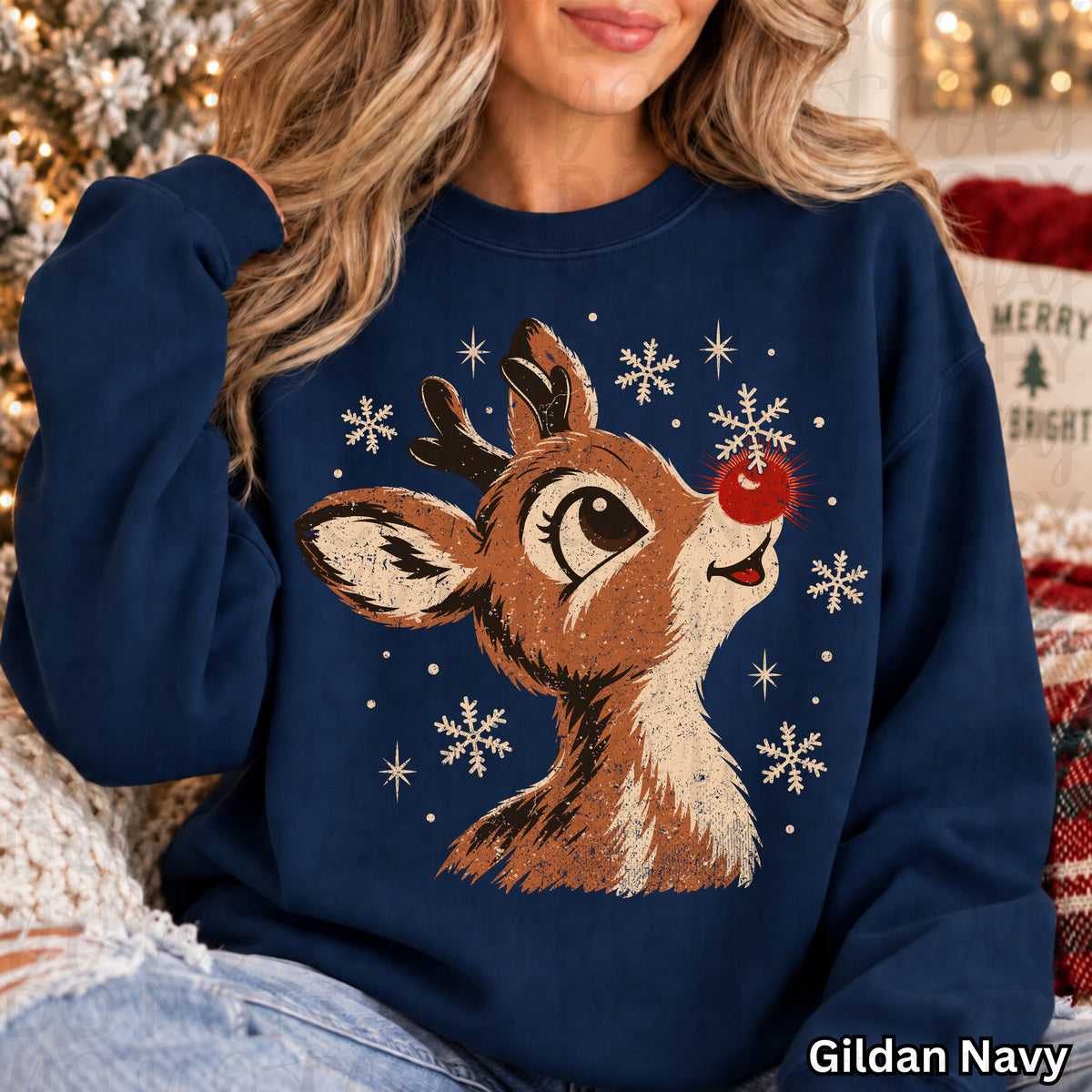 Reindeer looking up with snowflakes falling down (UAC) DTF Transfer