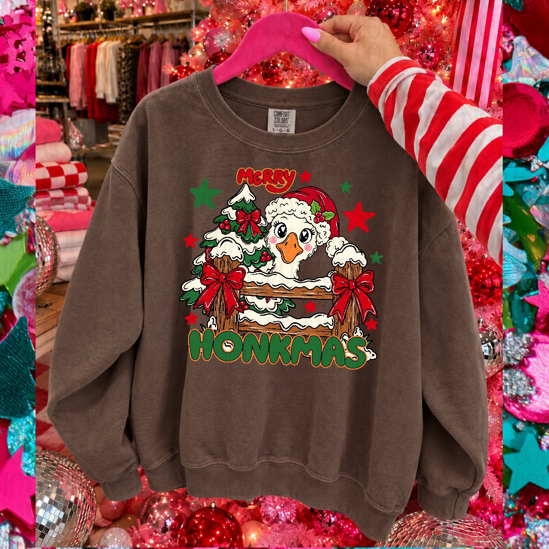 Merry honkmas goose wearing red Santa hat (CST) DTF Transfer