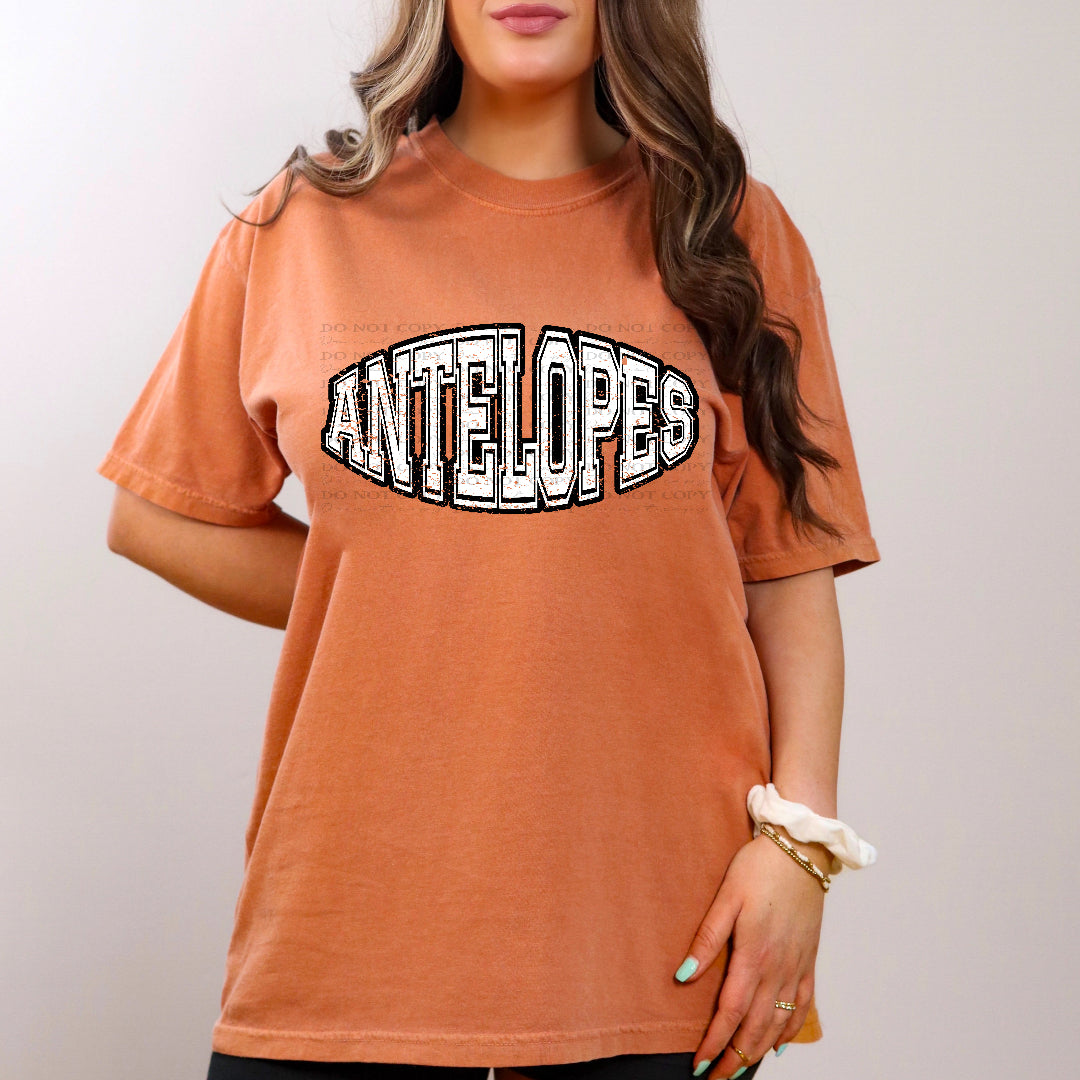 Antelopes simple grunge (Caplinger) DTF transfer
