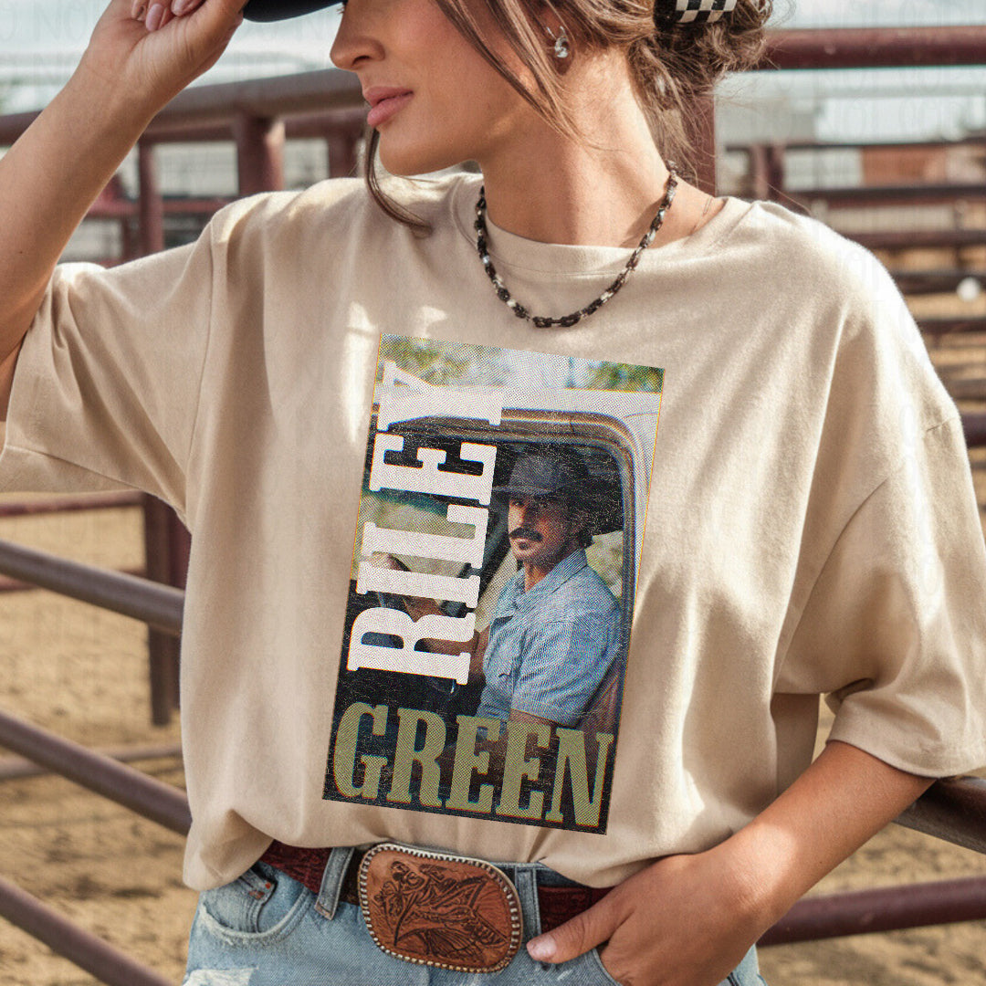 Riley white and green font (Scarlow) DTF Transfer