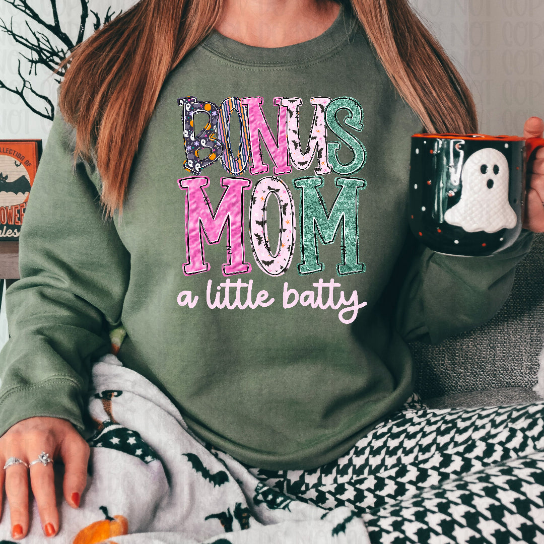 Bonus mom a little batty (Vehement) DTF Transfer