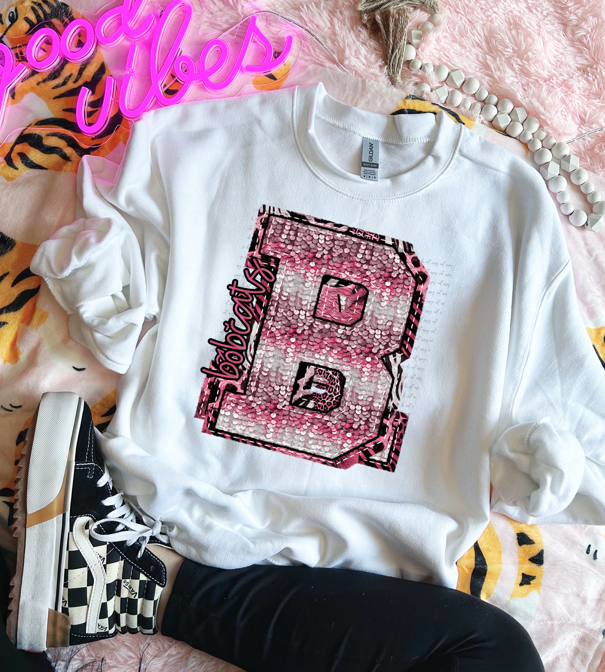 Wildpink Bobcats B Sequins 74857 DTF Transfer