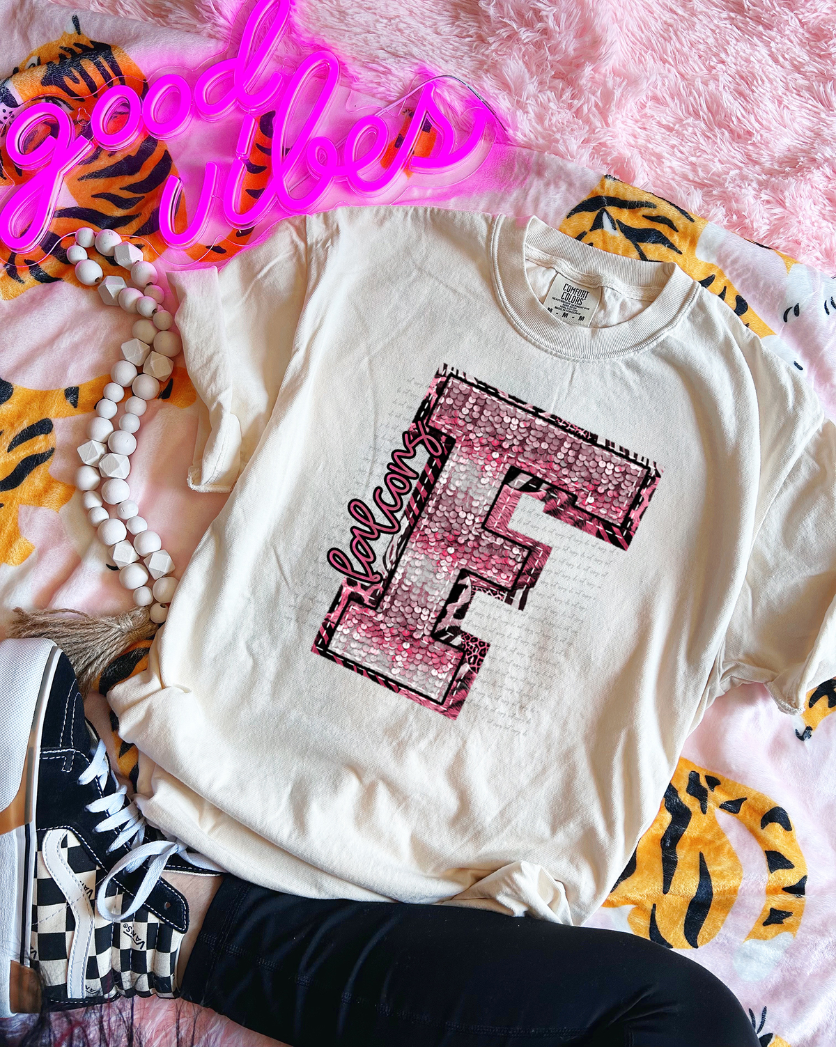 Wildpink Falcons F Sequins 74875 DTF Transfer