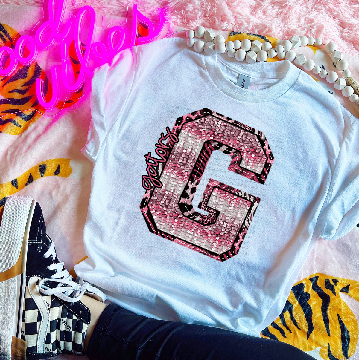 Wildpink Gators G Sequins 74877 DTF Transfer