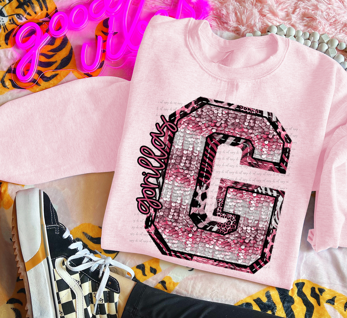 Wildpink Gorillas G Sequins 74878 DTF Transfer