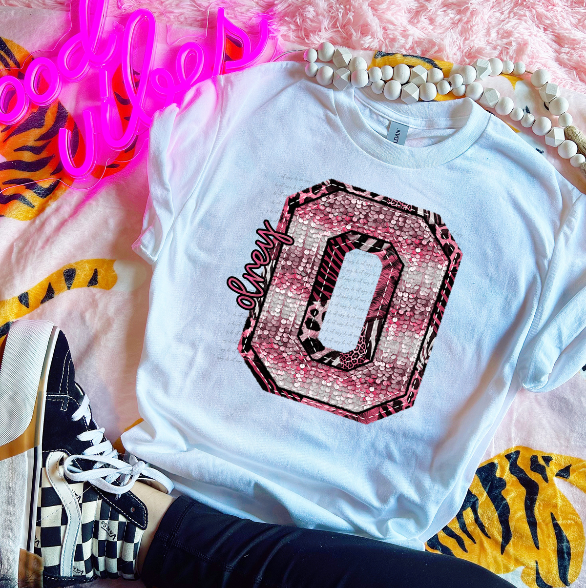 Wildpink Olney O Sequins 74896 DTF Transfer