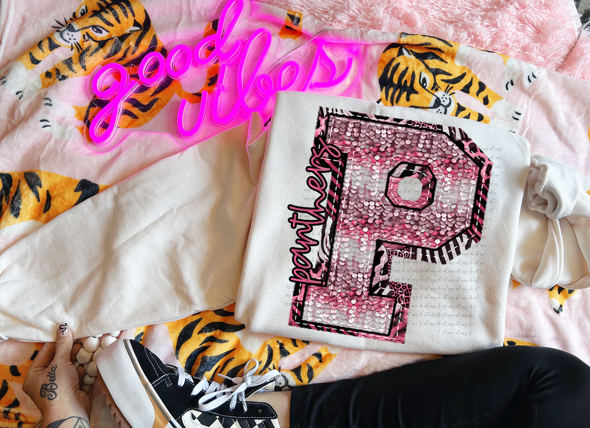 Wildpink Panthers P Sequins 74898 DTF Transfer