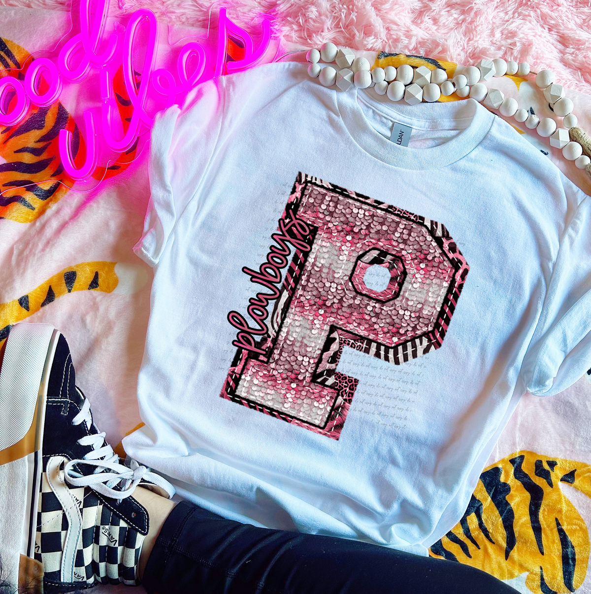 Wildpink Plowboys P Sequins 74902 DTF Transfer