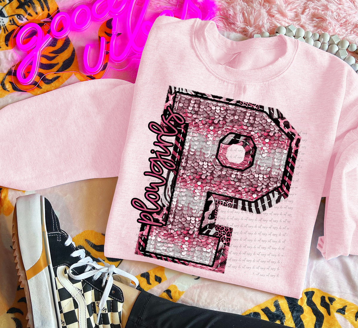 Wildpink Plowgirls P Sequins 74903 DTF Transfer